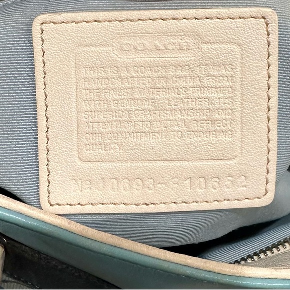 Stunning Coach Purse WITH Matching Wallet - Picture 14 of 16